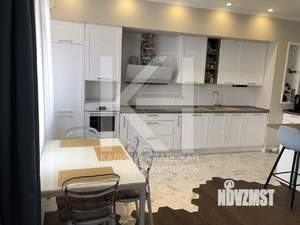 3-к квартира, вторичка, 102м2, 4/7 этаж