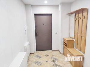 2-к квартира, вторичка, 57м2, 1/10 этаж
