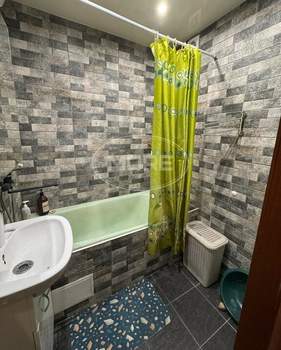 3-к квартира, вторичка, 76м2, 9/14 этаж