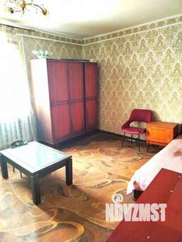 3-к квартира, вторичка, 60м2, 1/2 этаж