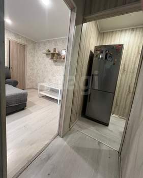 2-к квартира, вторичка, 44м2, 1/4 этаж