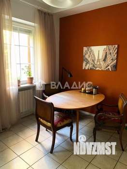 4-к квартира, вторичка, 136м2, 3/3 этаж