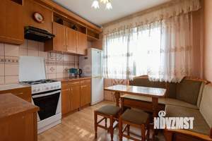 2-к квартира, вторичка, 48м2, 4/5 этаж