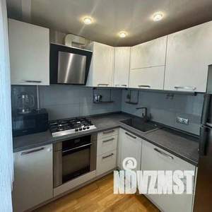 3-к квартира, вторичка, 63м2, 4/5 этаж