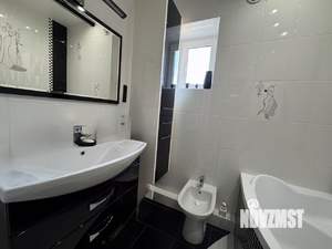 2-к квартира, вторичка, 60м2, 5/5 этаж