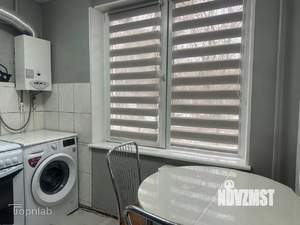 2-к квартира, вторичка, 52м2, 1/4 этаж