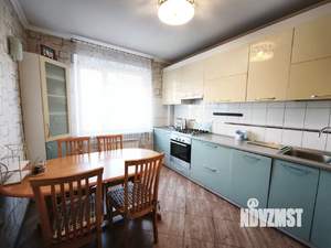 2-к квартира, вторичка, 56м2, 9/9 этаж