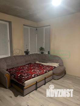 2-к квартира, вторичка, 61м2, 1/4 этаж