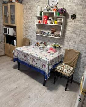 2-к квартира, вторичка, 54м2, 1/3 этаж