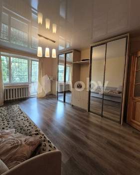 2-к квартира, вторичка, 53м2, 1/1 этаж