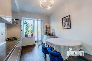 2-к квартира, вторичка, 72м2, 5/5 этаж