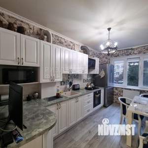 2-к квартира, вторичка, 68м2, 1/6 этаж