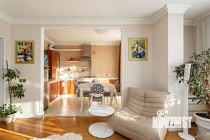 2-к квартира, вторичка, 100м2, 6/6 этаж