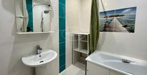 2-к квартира, вторичка, 80м2, 1/3 этаж