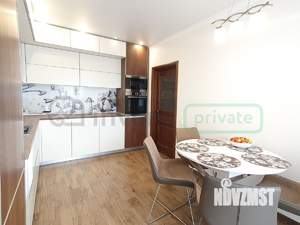2-к квартира, вторичка, 56м2, 7/10 этаж