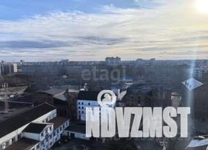 2-к квартира, вторичка, 63м2, 13/16 этаж