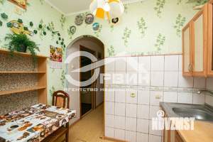 2-к квартира, вторичка, 46м2, 1/5 этаж