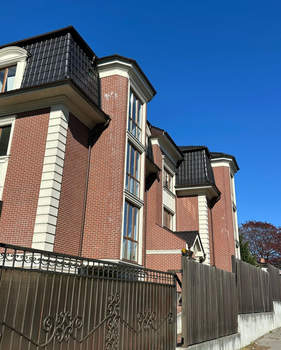 2-к квартира, вторичка, 67м2, 1/3 этаж
