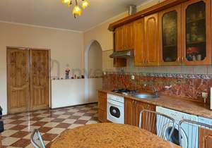 4-к квартира, вторичка, 116м2, 5/5 этаж