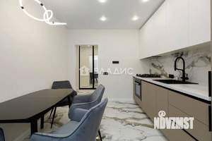 2-к квартира, вторичка, 61м2, 1/8 этаж