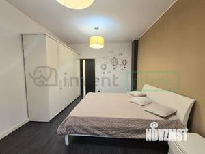 2-к квартира, вторичка, 75м2, 1/9 этаж