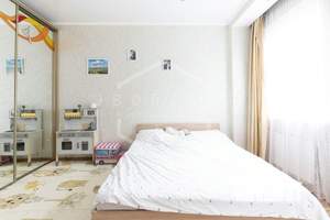 2-к квартира, вторичка, 62м2, 1/10 этаж
