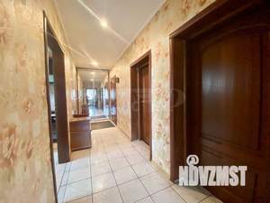 3-к квартира, вторичка, 101м2, 1/3 этаж