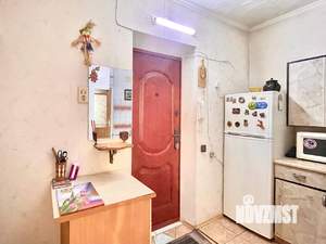 2-к квартира, вторичка, 37м2, 1/5 этаж