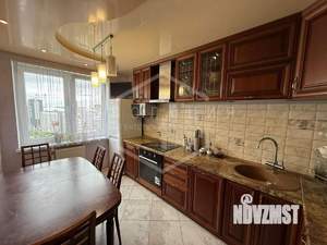 2-к квартира, вторичка, 58м2, 15/17 этаж