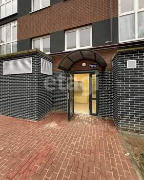 2-к квартира, вторичка, 61м2, 9/10 этаж