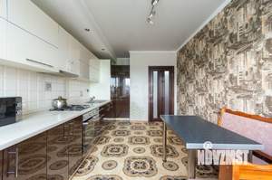 2-к квартира, вторичка, 64м2, 3/3 этаж