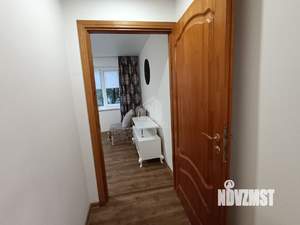 2-к квартира, вторичка, 42м2, 1/5 этаж
