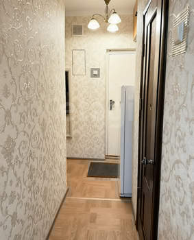 2-к квартира, вторичка, 43м2, 2/3 этаж