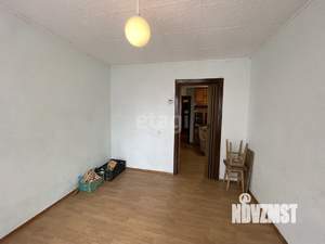 4-к квартира, вторичка, 63м2, 1/5 этаж