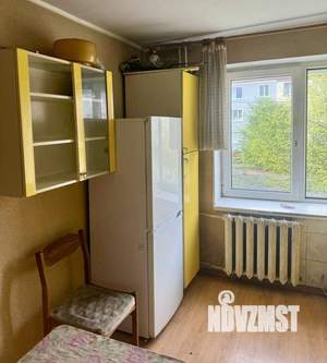 3-к квартира, вторичка, 57м2, 2/4 этаж