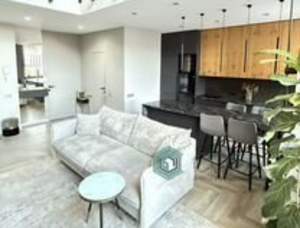 3-к квартира, вторичка, 103м2, 5/5 этаж