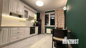 2-к квартира, вторичка, 62м2, 9/14 этаж