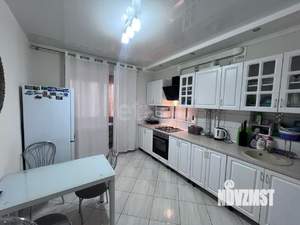 2-к квартира, вторичка, 60м2, 1/8 этаж