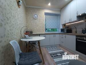 2-к квартира, вторичка, 41м2, 1/4 этаж