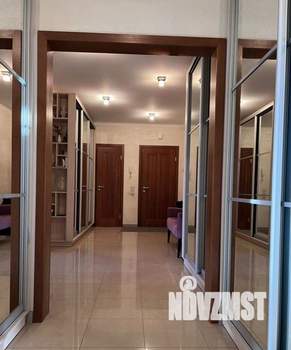 3-к квартира, вторичка, 99м2, 8/8 этаж