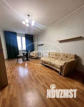 1-к квартира, вторичка, 42м2, 6/9 этаж