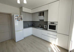 2-к квартира, вторичка, 61м2, 4/5 этаж