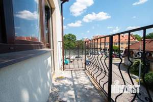 4-к квартира, вторичка, 127м2, 3/3 этаж