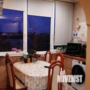 3-к квартира, вторичка, 95м2, 5/6 этаж