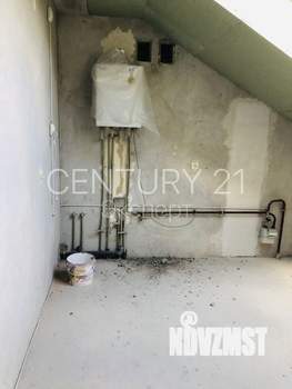 3-к квартира, вторичка, 131м2, 6/6 этаж