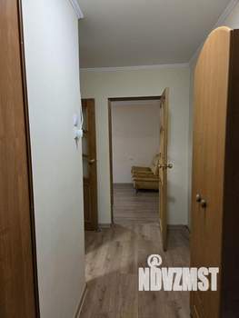 2-к квартира, вторичка, 50м2, 1/10 этаж