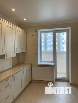 3-к квартира, вторичка, 100м2, 8/14 этаж