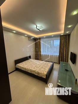 2-к квартира, вторичка, 53м2, 3/5 этаж