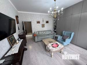 2-к квартира, вторичка, 61м2, 1/2 этаж