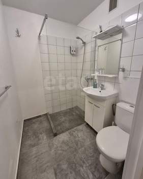 2-к квартира, вторичка, 44м2, 1/4 этаж